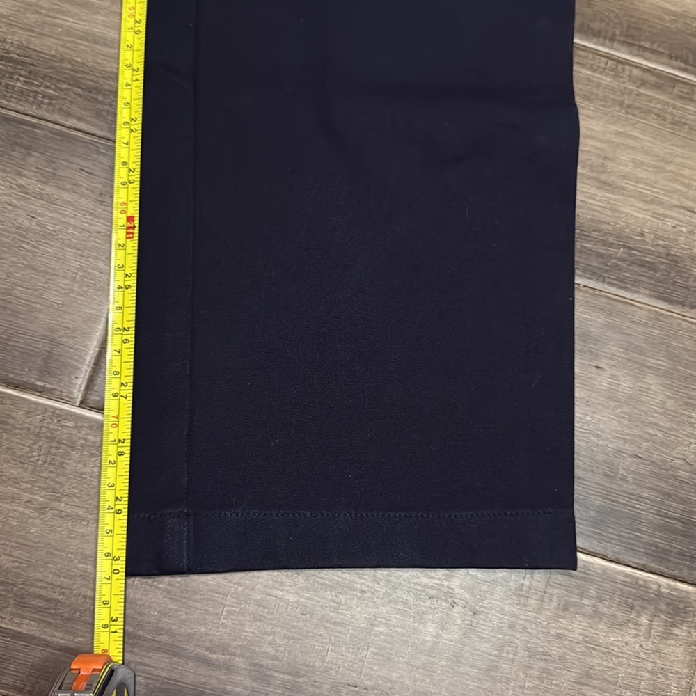 Excellent condition St John Sport Slacks - Picture 10 of 10